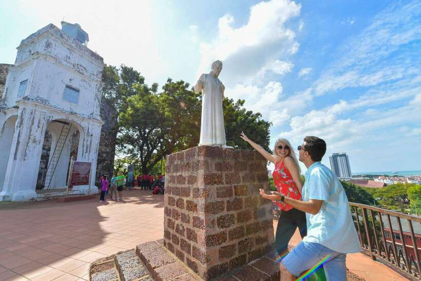 Malacca & Putrajaya Tour - From the river to national landmarks: Melaka River Walk and beyond