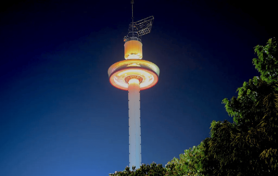 Melaka: Menara Taming Sari Tower E-Ticket - A 7-Minute Ride Up to 80 Meters